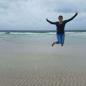 Meet your Posher, Amara